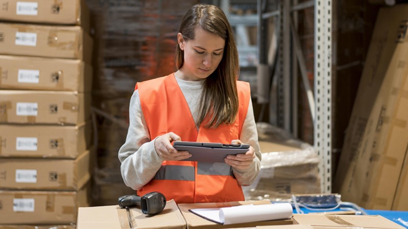 הכוונה תעסוקתית לתפקיד מנהל/ת שרשרת אספקה