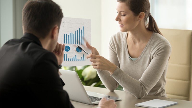 الإرشاد المهني للوظيفة مستشار مالي