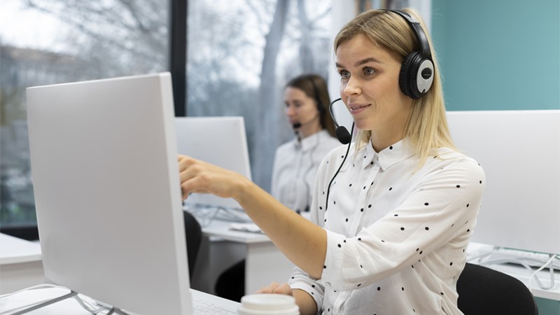 الإرشاد المهني للوظيفة دعم العملاء والمستخدمين (Help Desk)