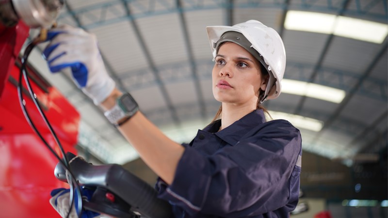 Career guidance for a position Technical worker