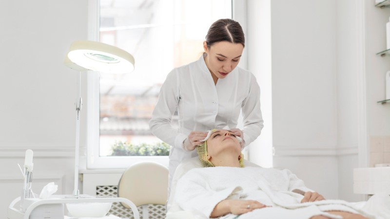 Career guidance for a position Beauty and Wellness
