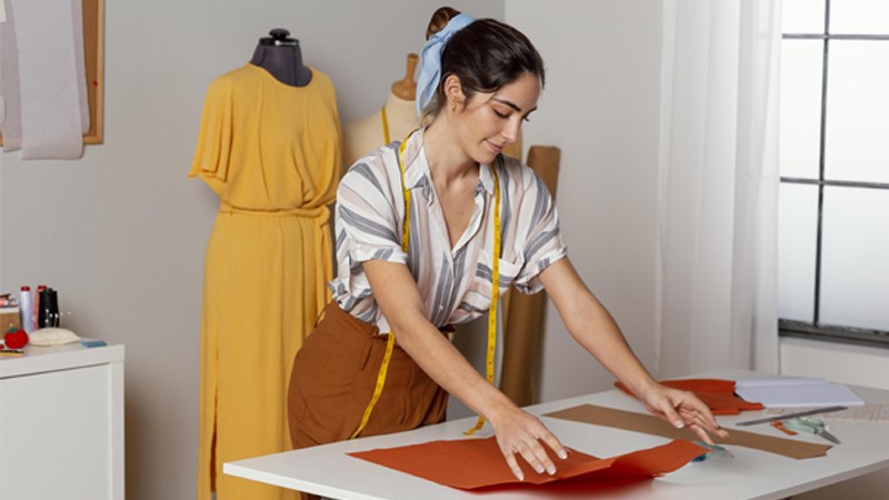 Career guidance for a position Fashion designer