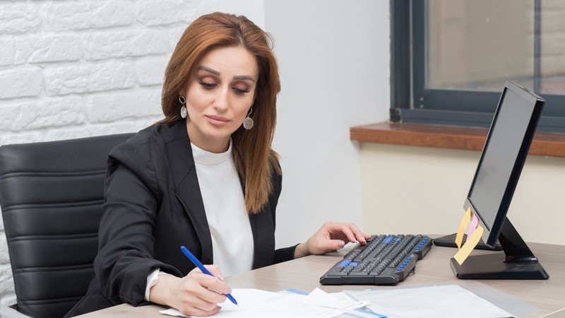 الإرشاد المهني للوظيفة محامي مدني