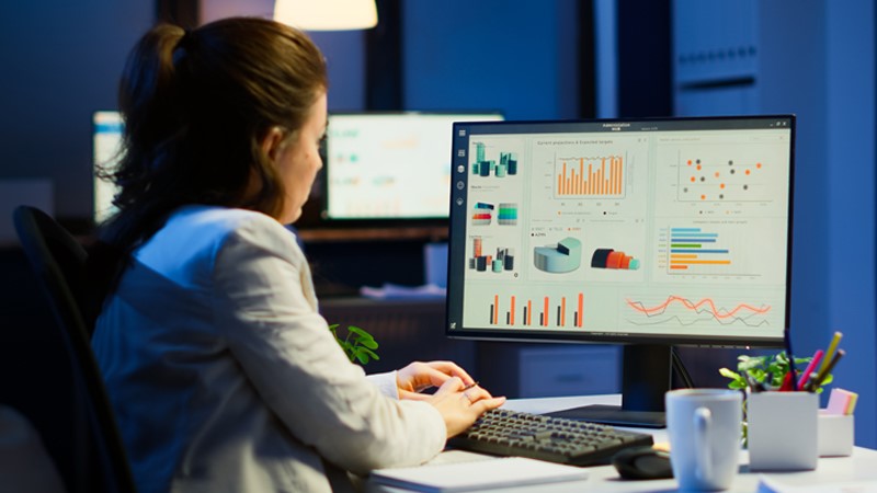 Career guidance for a position Systems analyst