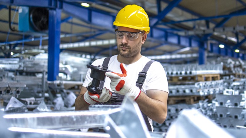 الإرشاد المهني للوظيفة عامل إنتاج