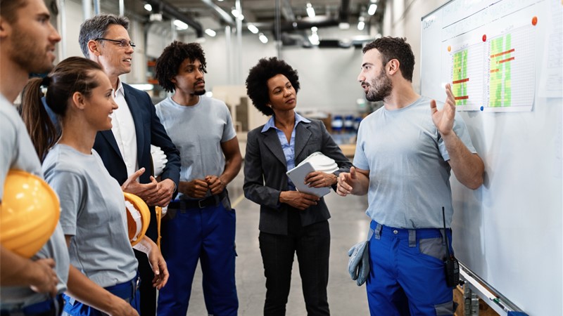 Career guidance for a position Customer Service Manager