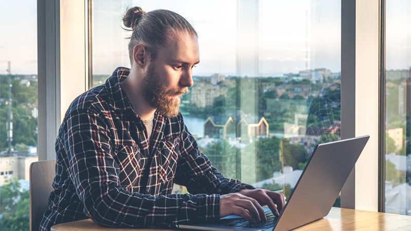 الإرشاد المهني للوظيفة مهندس الإرشادات (الذكاء الاصطناعي)