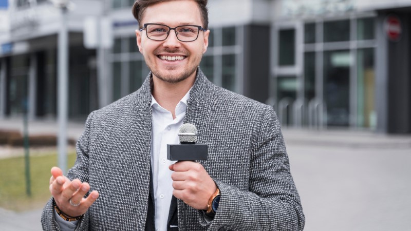 Career guidance for a position TV/Radio Host