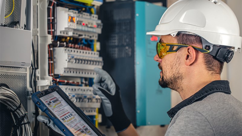 الإرشاد المهني للوظيفة مهندس كهرباء