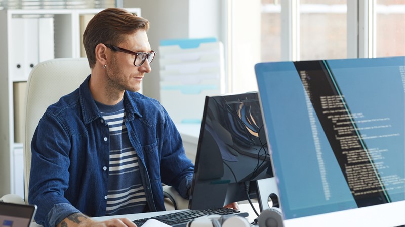 Career guidance for a position Programmer / Developer