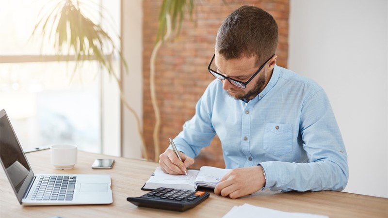 Career guidance for a position Cost accountant